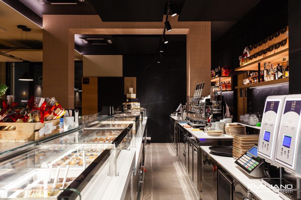 arredare bar pasticceria