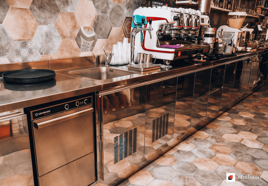 attrezzatura professionale bar pasticceria
